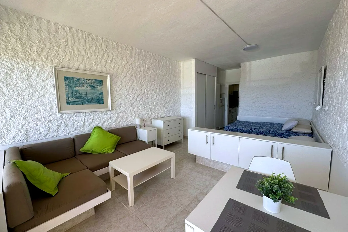 Reforma de salón y cocina: antes